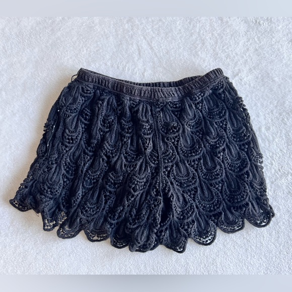 ✿ Verty — shorts — ?? - Picture 3 of 6